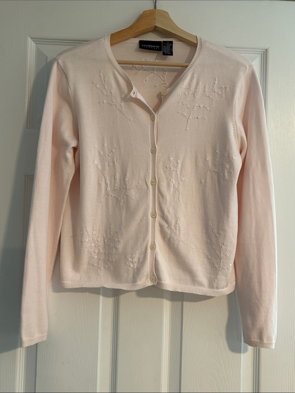 Vintage LizSport Light Pink Beaded Floral Button-Front Cardigan Sweater
Size: M